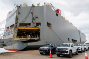 輸出される「Ｄ－ＭＡＸ」