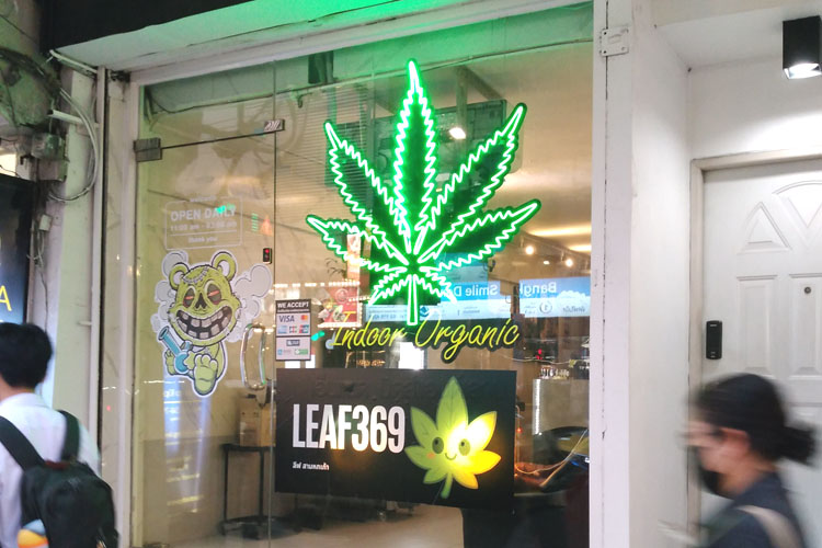 バンコク都心の大麻販売店